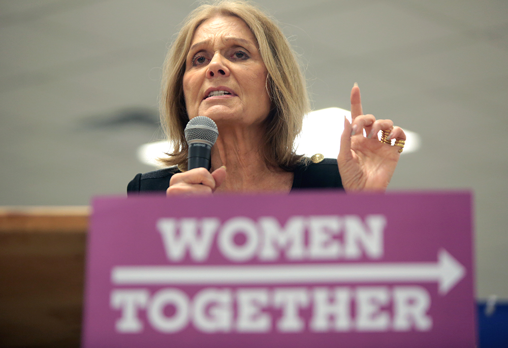 Gloria Steinem speaks with supporters at the Women Together Arizona Summit at Carpenters Local Union Sept. 17, 2016, in Phoenix, Arizona. (Wikimedia Commons/Gage Skidmore, CC BY-SA 3.0)