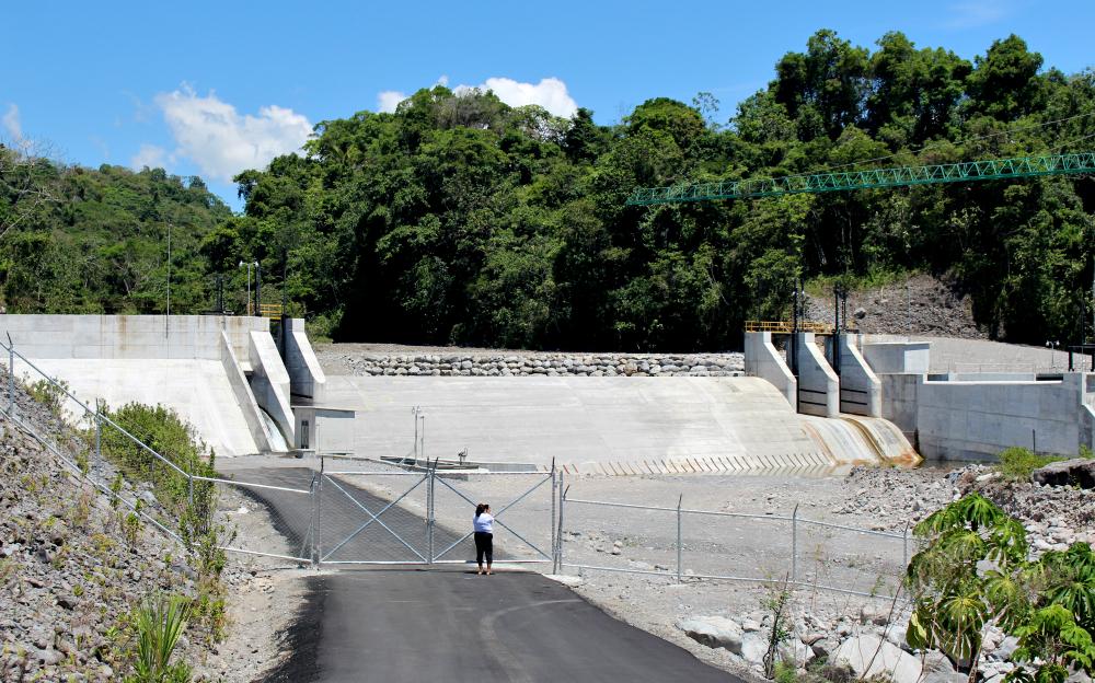 La Cuchilla Dam was constructed on the Macho del Monte River despite the protests of thousands, and the river's once strong currents have been reduced to a trickle.