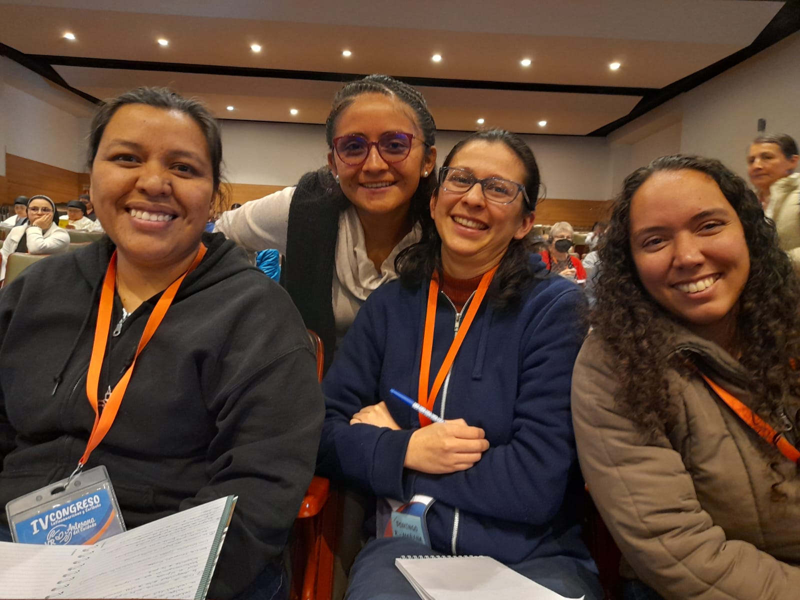 Leyenda: De izquierda a derecha las hermanas Liliana Beatriz Luque, SSJ; Angie Paola Castro Mancera, HJS; Lady Katherine Rodríguez Pinzón, SSJ; y Daylenis Lara Rodríguez. De izquierda a derecha las hermanas Liliana Beatriz Luque, SSJ; Angie Paola Castro Mancera, HJS; Lady Katherine Rodríguez Pinzón, SSJ; y Daylenis Lara Rodríguez. (Foto: cortesía Hna. Beatriz Montoya, SSJ)