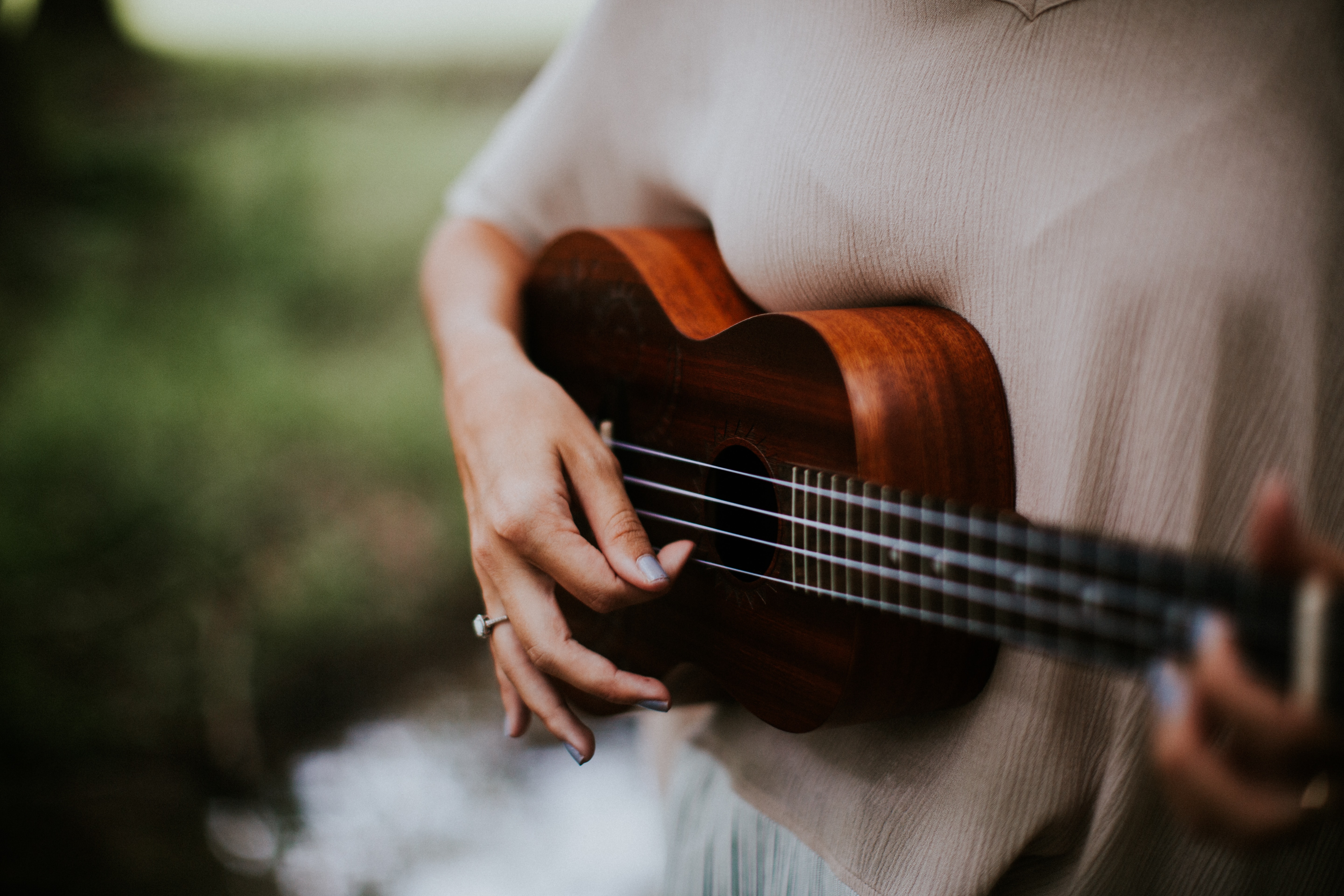 Canto a la vida "Canto en los momentos de dolor ante tanta injusticia derramada. Canto en los tiempos de intolerancia, de soledad y oscuridad, repitiendo que la 'luz' siempre está": Hna. Hna. María del Carmen Riguetti (Foto: Unsplash)