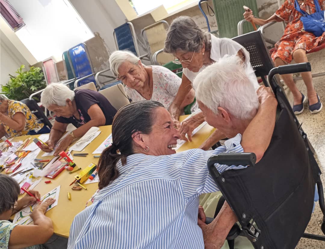 En el Hogar de Ancianas Siervas de San José, en La Habana, Cuba, las Hermanas Siervas de San José gestionan un espacio que dignifica a las adultas mayores, a quienes cuidan con amor y de manera integral. (Foto: cortesía de: Hogar de Ancianas Siervas de San José)