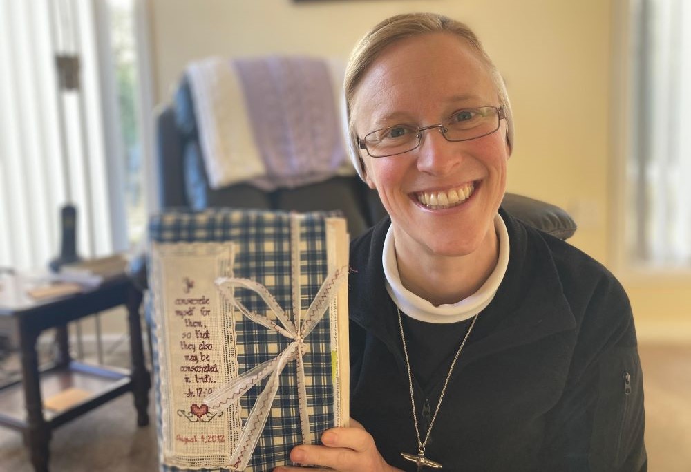 Sr. Kathryn Press displays her Bible from college. Sr. Kathryn Press displays her Bible from college.