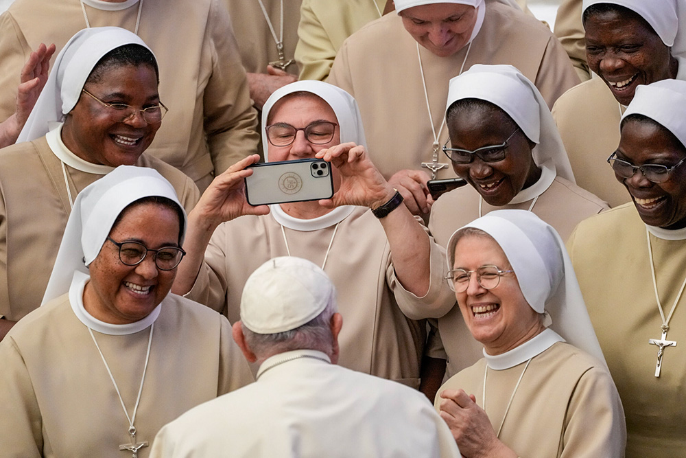 Pope Francis meets group of nuns