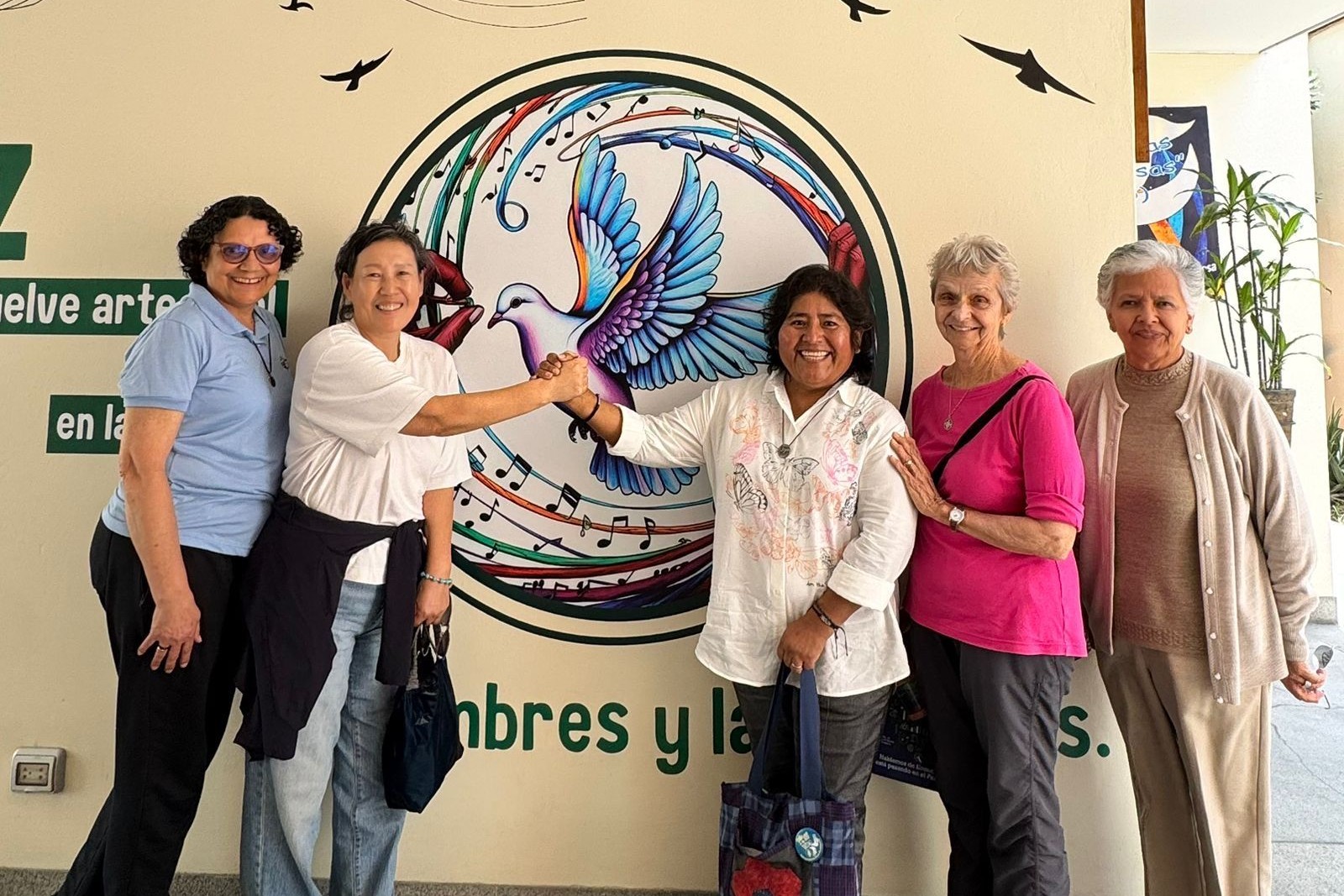 En la oficina de la CRP, la Hna. Park visita a hermanas de distintas congregaciones que colaboran en la lucha contra la trata de personas. (Foto: cortesía de Sophia Park)
