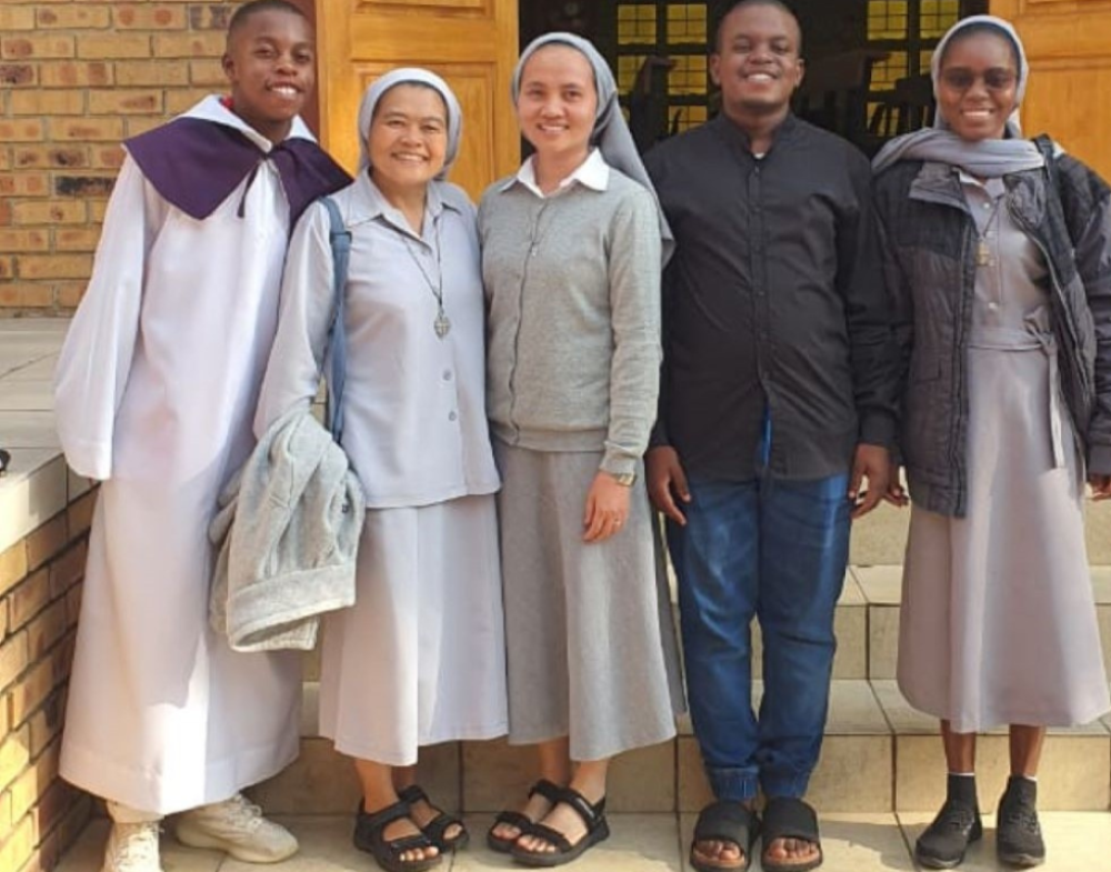 Sr. Thao Phi poses with other sisters in Diepsloot, Johannesburg.  Sr. Thao Phi poses with other sisters in Diepsloot, Johannesburg.