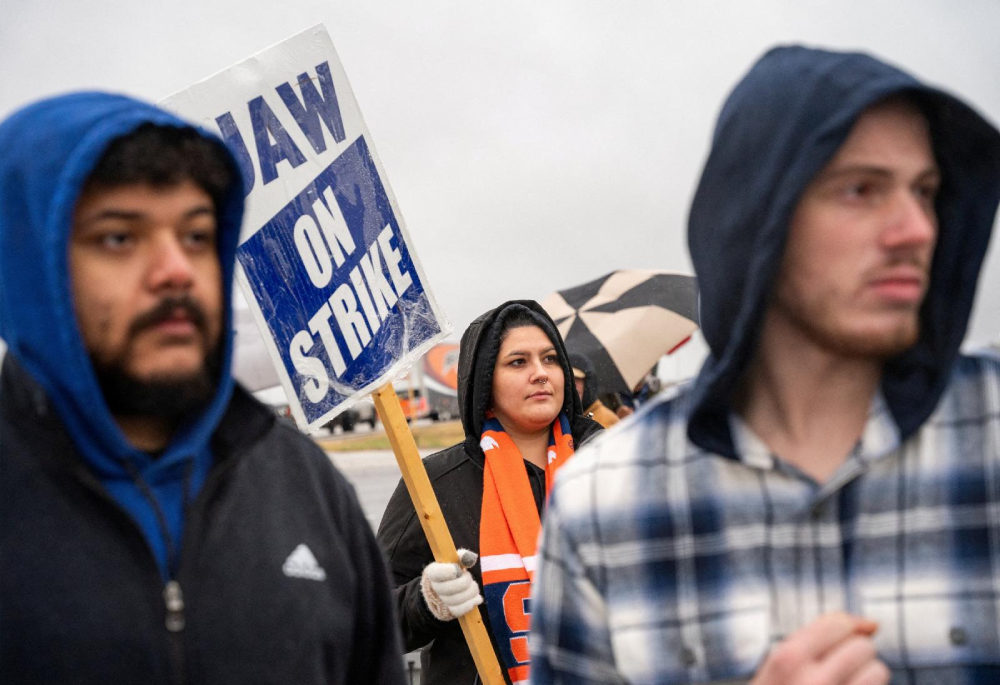 United Auto Worker members picket General Motors outside the engine plant in Spring Hill, Tenn., Oct. 30, 2023. (OSV News/Reuters/Seth Herald) United Auto Worker members picket General Motors outside the engine plant in Spring Hill, Tenn., Oct. 30, 2023. (OSV News/Reuters/Seth Herald)