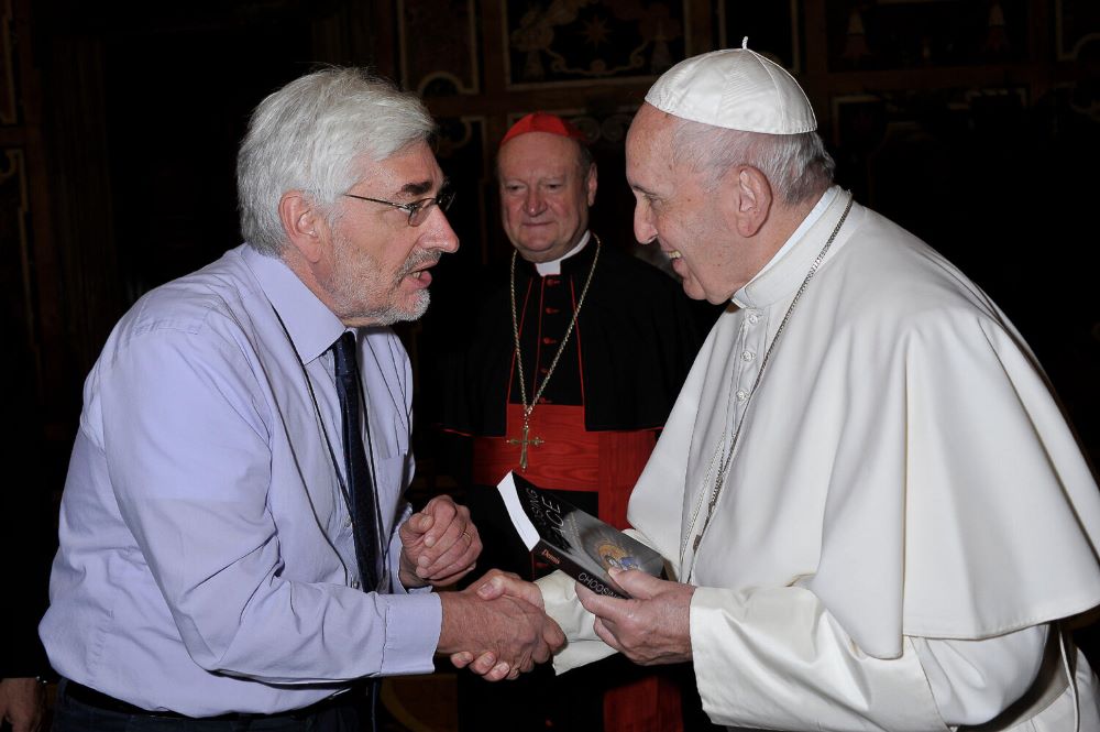 Ken Butigan meets Pope Francis. Ken Butigan meets Pope Francis.