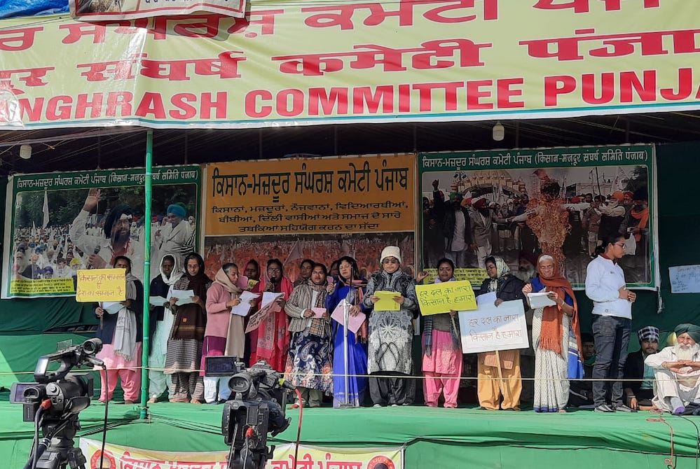 Presentation Sr. Dorothy Fernandes reads a statement from women religious to the farmers assembled outside Dehli, India, protesting new agricultural laws. (Provided photo) Presentation Sr. Dorothy Fernandes reads a statement from women religious to the farmers assembled outside Dehli, India, protesting new agricultural laws. (Provided photo)