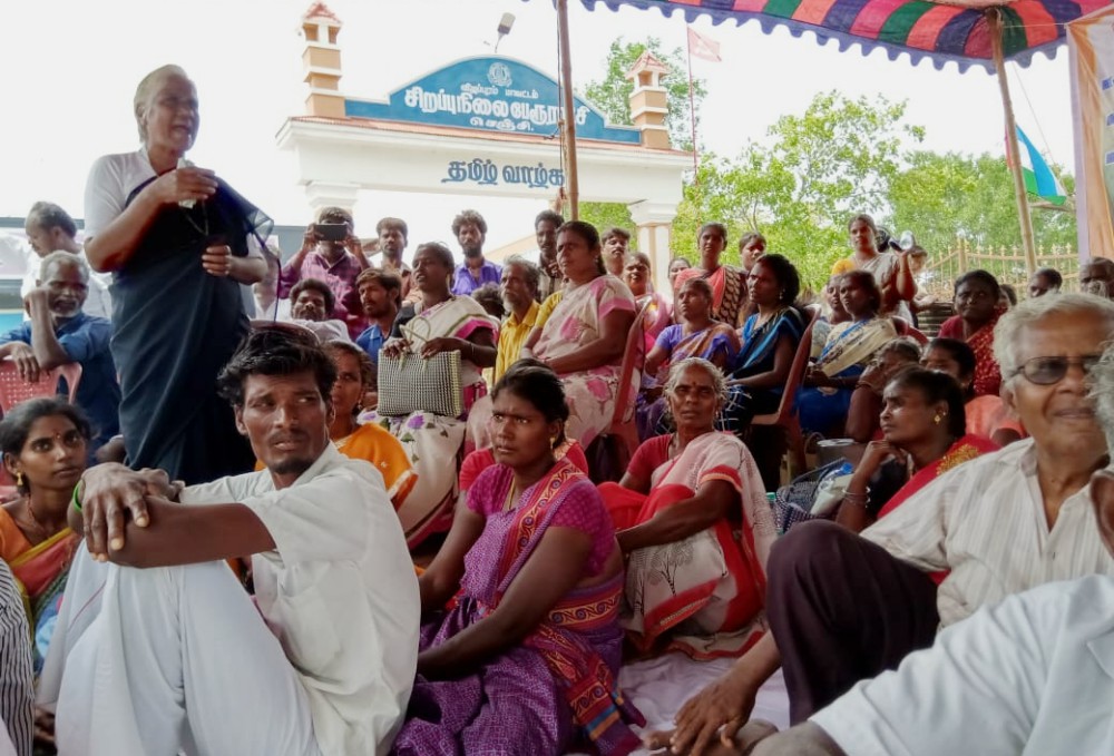 Sr. Anthonysami Alphonsa, standing, addresses a meeting of Dalits in Tamil Nadu, southern India. (Provided photo) Sr. Anthonysami Alphonsa, standing, addresses a meeting of Dalits in Tamil Nadu, southern India. (Provided photo)