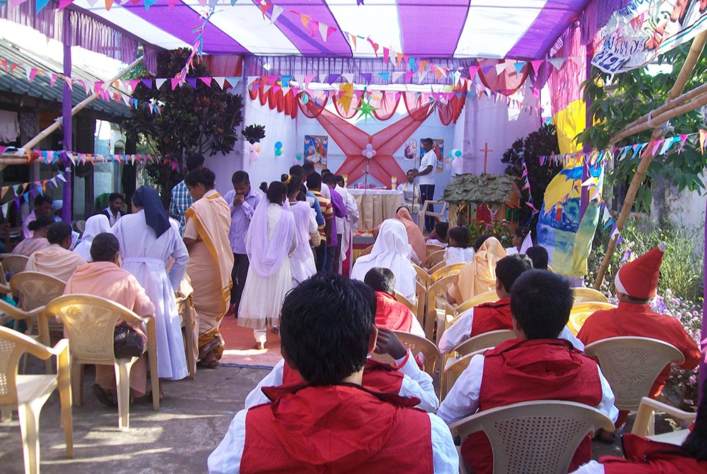 Bishop Sarat Chandra Nayak celebrates Christmas Mass in the Central Jail, in the Berhampur Diocese, in Odisha, India. (Provided photo) Bishop Sarat Chandra Nayak celebrates Christmas Mass in the Central Jail, in the Berhampur Diocese, in Odisha, India. (Provided photo)