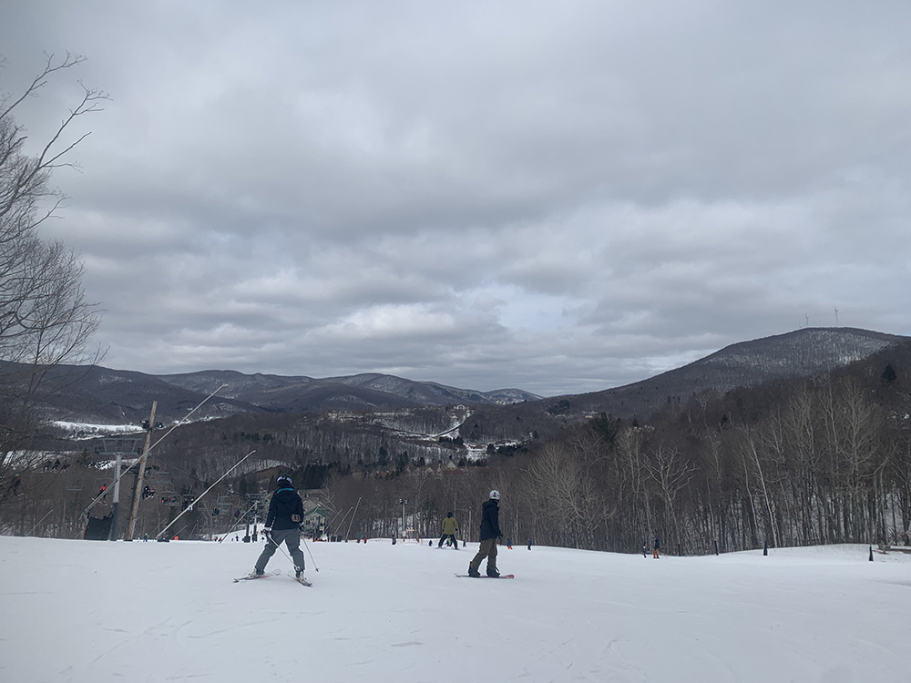 A picture of the surrounding mountains in Massachusetts from the top of a smaller, beginner slope (not the bunny hill). Getting out of the city and getting a change of scenery made me see that there is a world of opportunity for me. (Celina Kim Chapman) A picture of the surrounding mountains in Massachusetts from the top of a smaller, beginner slope (not the bunny hill). Getting out of the city and getting a change of scenery made me see that there is a world of opportunity for me. (Celina Kim Chapman)