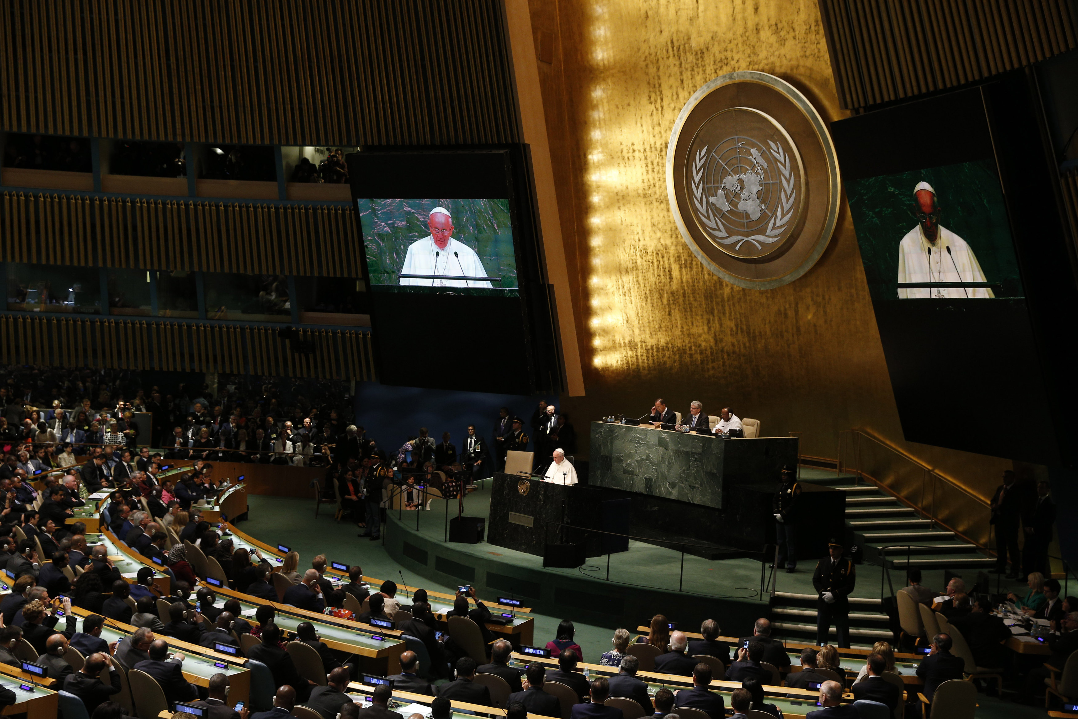 Pope Francis addresses the General Assembly of the United Nations in New York Sept. 25. (CNS/Paul Haring)