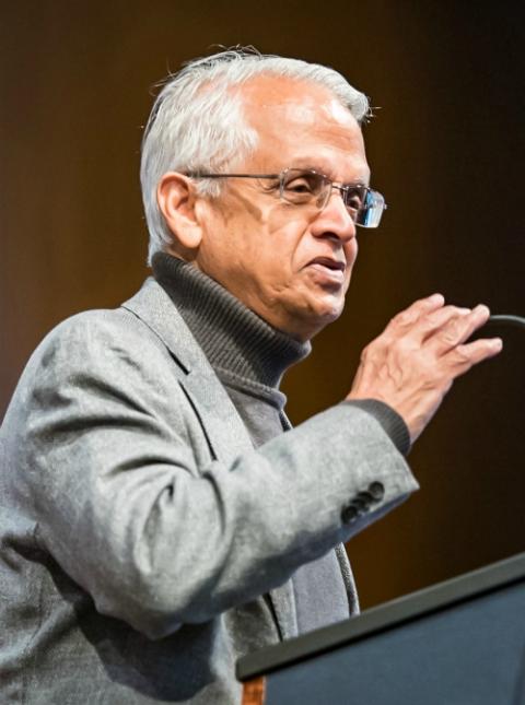 Veerabhadran Ramanathan speaks on solutions to climate change during a 2018 lecture at Villanova University in Philadelphia. (CNS/Courtesy of Villanova University/Paul Crane) Veerabhadran Ramanathan speaks on solutions to climate change during a 2018 lecture at Villanova University in Philadelphia. (CNS/Courtesy of Villanova University/Paul Crane)