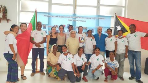 La congregación portuguesa recibe profesionales de la salud voluntarios en Timor Oriental que colaboran directamente con la misión. (Foto: cortesía Hnas. Reparadoras de Nuestra Señora de Fátima)