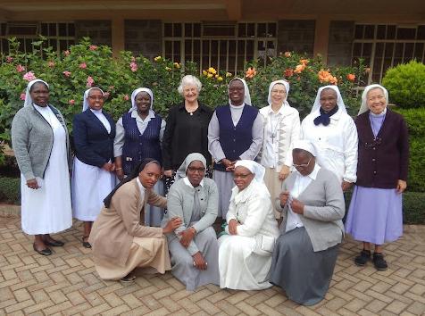 A program training activity on teamwork during the Professional Development for Congregational Leaders program (Courtesy of Catherine Cingii)