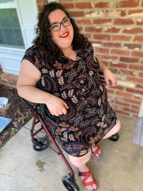 Amanda Martínez Beck uses a rollator, a kind of walker with a seat. "To see Pope Francis, having relationships, doing his papal duties" using a wheelchair or a cane, "it just reminds me of the goodness of a weak body like mine." ( Amanda Martínez Beck)